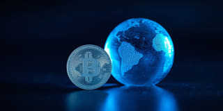 العملات الرقمية تندمج في المنظومة المالية العالمية السائدة